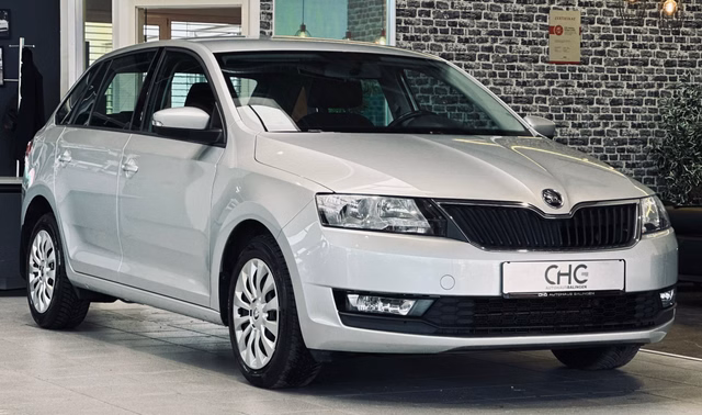 Skoda Rapid Spaceback Ambition 1.HAND|SHZ|TUV Gebrauchtwagen Kaufen | EZ 06/2018 | Preis 10.990 €
