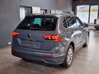 Volkswagen Tiguan 2.0TDI Life*7G*KAMERA*KEYLESS*1.HAND - bilder 7