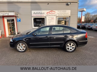 Skoda Octavia Elegance*2.HAND*KLIMA*AHK*TEMPO*NAVI* - bilder 1