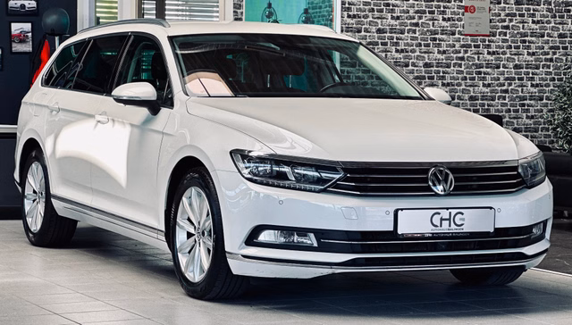 Volkswagen Passat Variant Highline MASSAGE|360 |AHK|NAVI|KEYLESS Gebrauchtwagen Kaufen | EZ 05/2017 | Preis 15.500 €