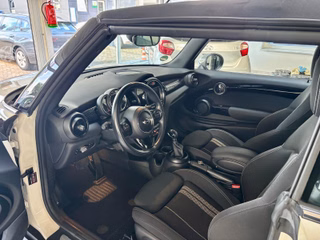 MINI Cooper S Cabrio Aut. Navi Komfortzugang PDC SHZ - photo 18