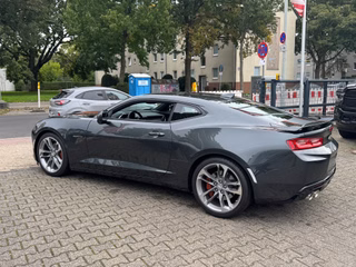 Chevrolet Camaro Coupé 6.2 V8 50th Anniversary Edition - foto 9