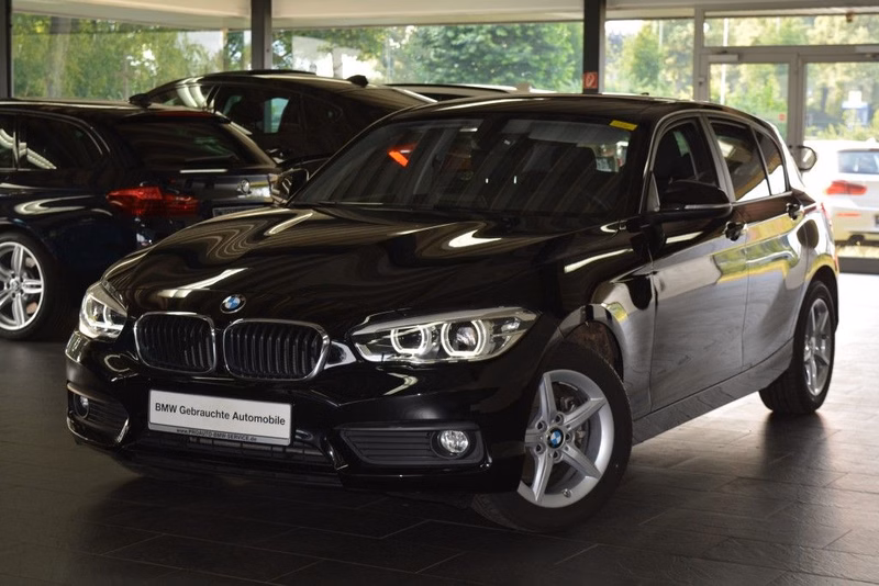 BMW 116i LED/NAVI/SITZHEIZUNG/GLASDACH