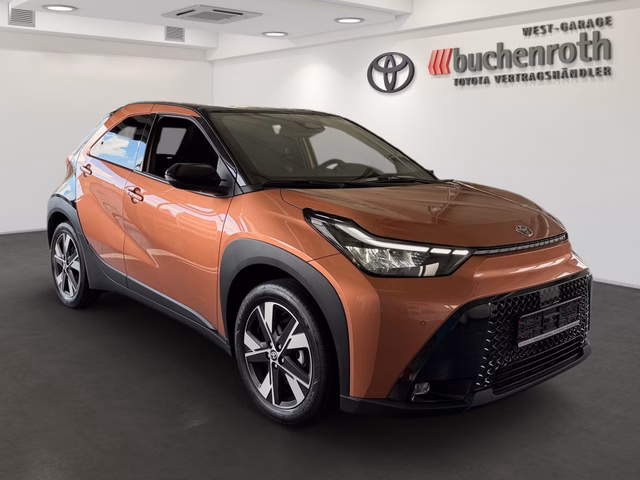Toyota Aygo X Hybrid Teamplayer + Technik Paket - foto 3