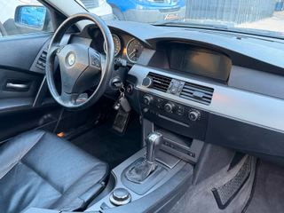BMW 523i Touring*Aut*Pano*Leder*Navi*MOTORSCHADEN - foto 2
