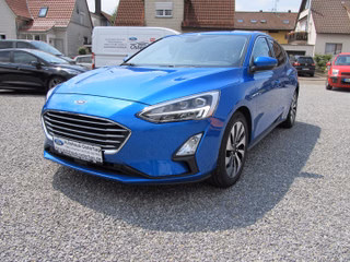 Ford Focus 1.0 EcoB. Cool&Connect LED B&O Key-Free Winter-P. - foto 1