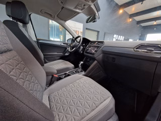 Volkswagen Tiguan Life 2,0TDI*KAMERA*AHK*NAVI*CLIMATRONIC - bilder 10