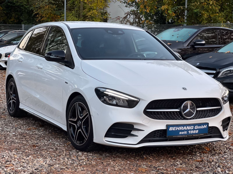 Mercedes-Benz B200d AMG-LINE*KAMERA*LED*AMG*AMBIENTE*NAVI*