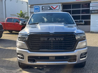 Dodge RAM 1500 Laramie Night AHK , Beifahrerdisplay - bilder 14