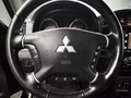 Daumennagel 22 - Mitsubishi Pajero 3.2 DI-D 4WD Edition 100|7 SITZER|LEDER|AHK|LED