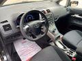 Daumennagel 12 - Toyota Auris 1.8 Hybrid Executive/I.HD/KAM/KEYLES/TEMP/