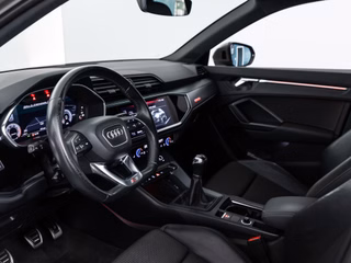 Audi Q3 35 TDI advanced  LED PANO VIRTUAL SHZ - bilder 7