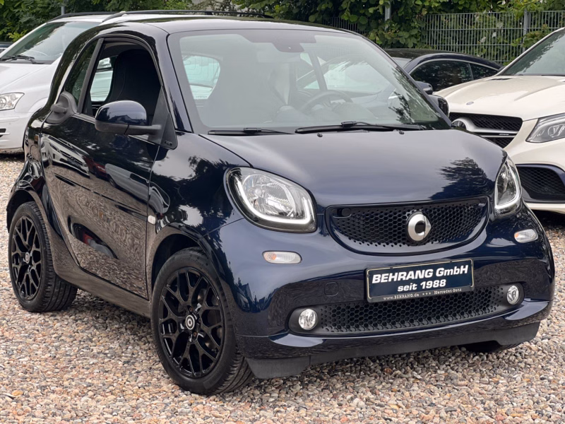 Smart ForTwo*KAMERA*PANORAMA*LEDER*AMBIENTE*PRIME*