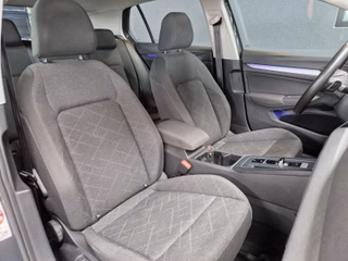 Volkswagen Golf VIII Life 1.0eTSI*Kamera*CarPlay*ACC* - photo 19