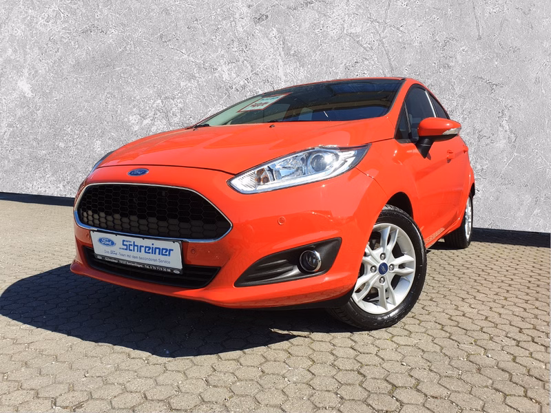 Ford Fiesta Celebration mit PDC | Winterpaket | Klima
