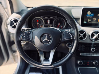 Mercedes-Benz B 180 Score Automatik+Navi+LED+SHZ+Kamera+PDC+ - foto 1