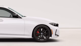 2026 BMW 330i xDrive Sedan - photo 4