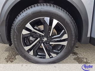 Peugeot 2008  GT Pure Tech 130 EAT8 Navi Sitzheizung - foto 1