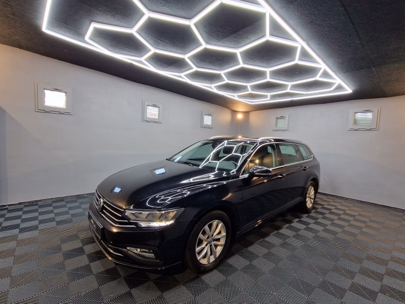 Volkswagen Passat Variant Business DSG|ACC|MASSAGE|AHK|SIDEASSIST