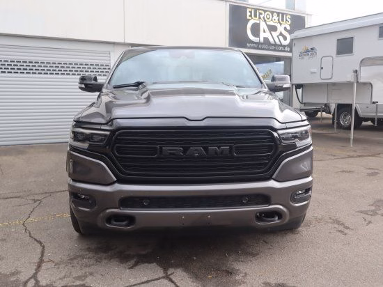 Dodge RAM 5,7ltr Crew Limited 2022 Night / Black Pack