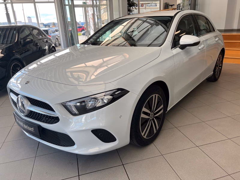Mercedes-Benz A 200 Progressive, LED, Kamera, MBUX High-End