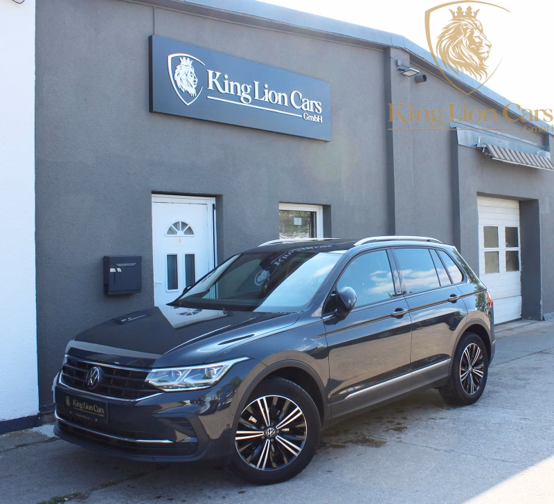 Volkswagen Tiguan 2.0 TDI LIFE STANDHEIZUNG+IQ+PANORAMA+AHK