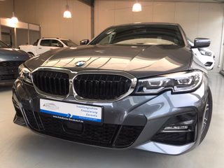 BMW 320 d M Sport Autom., LED Navi Schiebedach - foto 1