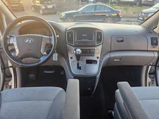 Hyundai H-1 Travel Family+*8 SITZER*EURO6*NAVI*KAMERA* - bilder 1