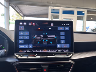 CUPRA Leon Sportstourer 1.5 eTSI Sport Autom., LED Virtual AHK - bilder 19