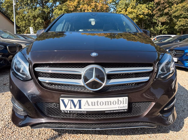 Mercedes-Benz B 220 CDI 4Matic Memory*Pano*AHK *ACC*Kamera - foto 2