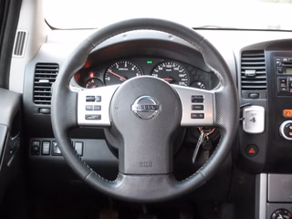 Nissan Navara Double Cab LE 4X4 1.Hand - bilder 17