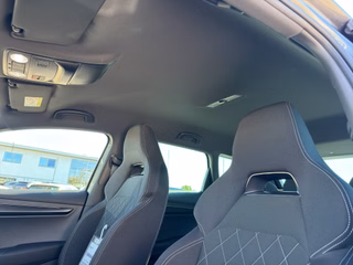 Skoda Karoq 1.5 TSI Sportline DSG / ACC / NAVI / KAMERA / SITZHEIZUNG - bilder 14