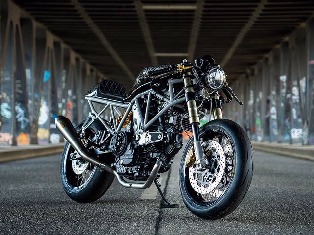 Ducati 900 SS Novecentonero by Simone Rutz&Jens Ritter Used vehicle for sale | First registration 09/1993 | Price 54.890 €