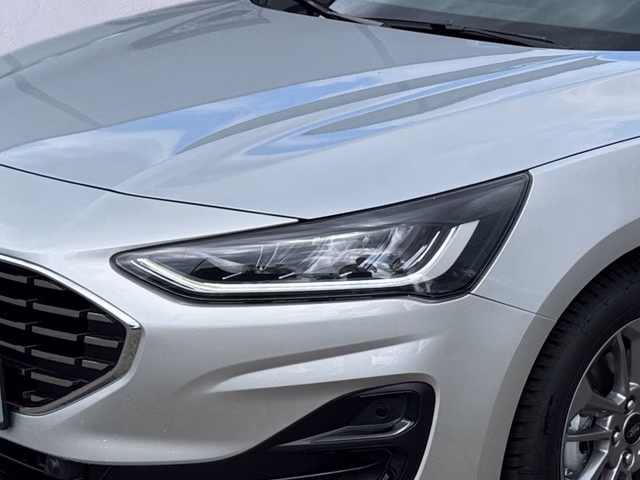 Ford Focus Titanium Edition +LED+WINTERPAKET+ - foto 4