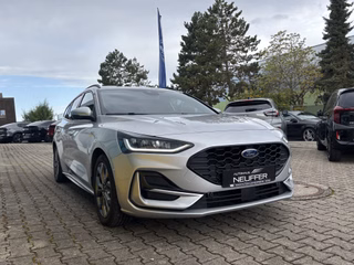 Ford Focus Turnier ST-Line 155PS Rf-Kamera Winter-Paket - bilder 4