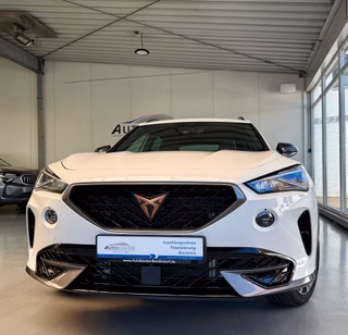 CUPRA Formentor Autom Sport, LED ACC Kamera CarPlay - photo 1