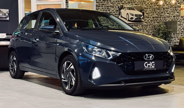 Hyundai i20 Trend Mild-Hybrid |Kamera|Carplay|SHZ|Digital| Gebrauchtwagen Kaufen | EZ 01/2024 | Preis 15.200 €