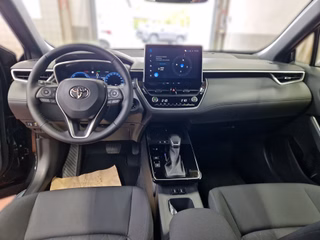Toyota Corolla Cross Hybrid 2.0 FWD Teamplayer - bilder 17
