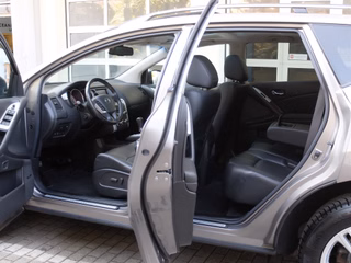 Nissan Murano 2.5 dCi Executive Vollausstattung - bilder 13