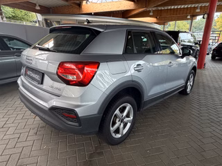 Audi Q2 35 TFSI basis MMI Navigation Plus, LED, 7 Gang S-tronic - foto 5