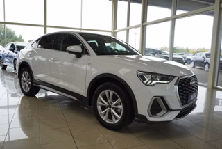 Audi Q3 Sportback S-Line 35TFSI S-tronic 4*J.Gar/aAHK/Navi/Kamera  **