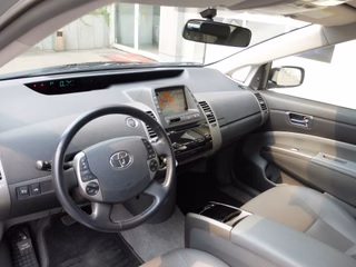 Toyota Prius  1.5 Hybrid Executive TOYOTA Scheckheft - photo 10