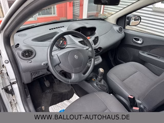 Renault Twingo Night & Day*PANO*KLIMA*GARANTIE*HU NEU - photo 8