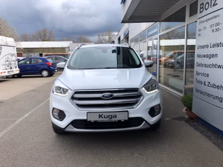 Ford Kuga Titanium-AHK-Navi-Kamera-Park Asist.- Elektr.Heckkl. - Winter P.- Top