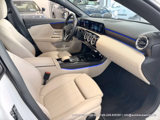 Mercedes-Benz CLA 200 Shooting Brake d 4Matic - LEDER PANO ... - photo 12