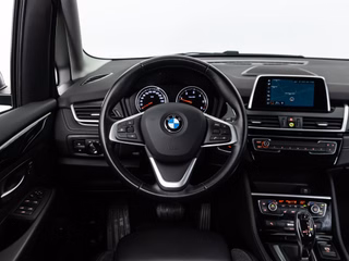 BMW 218 d Sport Line  LED RFK H-K AHK SHZ - bilder 8