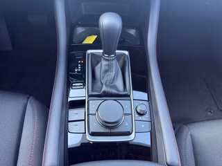 Mazda 3 2.5L G 140PS 6AG Homura - bilder 9