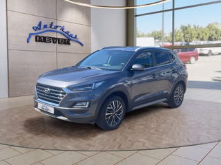 Hyundai TUCSON 1.6 Style  LED/Navi/Winterpaket