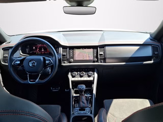 Skoda Kodiaq 2.0 TSI RS 4x4 DSG / NAVI / ACC / DCC / MATRIX / E-SITZE - foto 4
