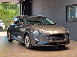 Ford Focus Turnier Titanium 2,0*KEYLESS*AHK*NAVI*ACC* - photo 1